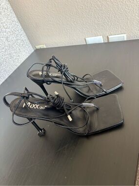 Mixx Shuz Black Lace-Up Square-Toe Stiletto Heels